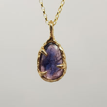 Load image into Gallery viewer, rose cut winza sapphire 9ct gold necklace
